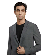 Slim fit k-moving italian fabric suit